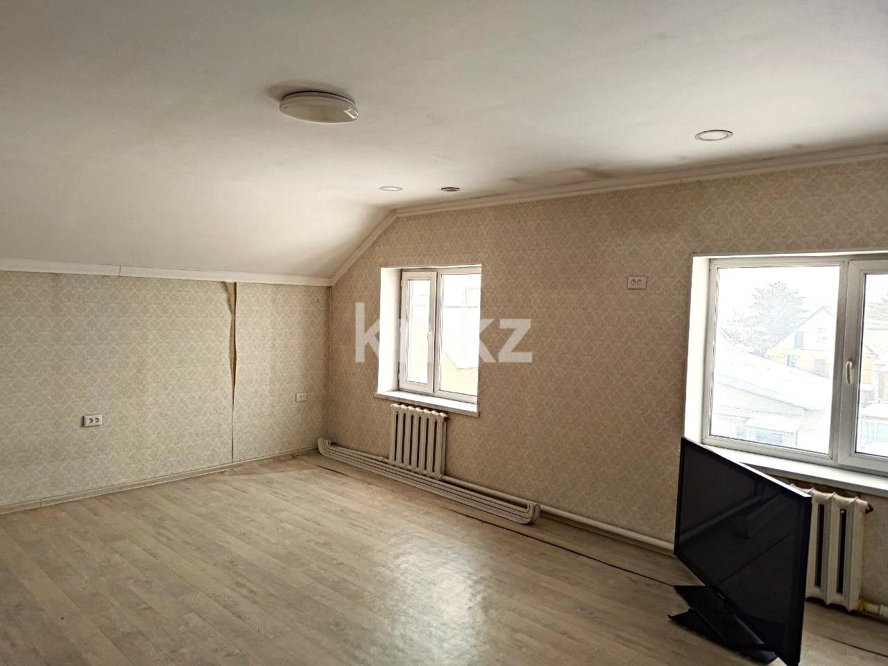 Продажа 7-комнатного дома, 233.6 м², пер. Ачинский в Караганде - фото 8