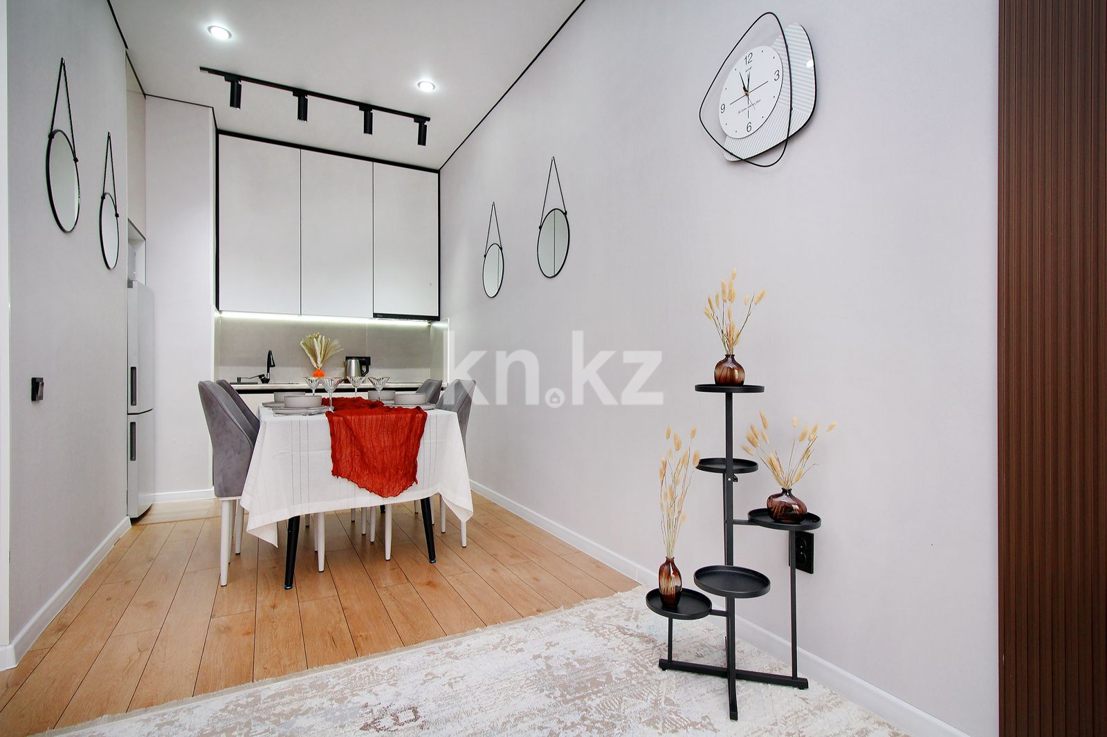 Аренда 2-комнатной квартиры посуточно, 46 м² в Алматы - фото 7