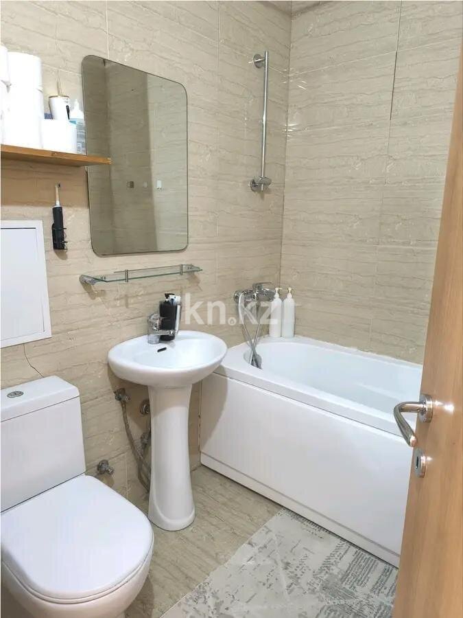 Продажа 2-комнатной квартиры, 61.2 м² в Астане - фото 4