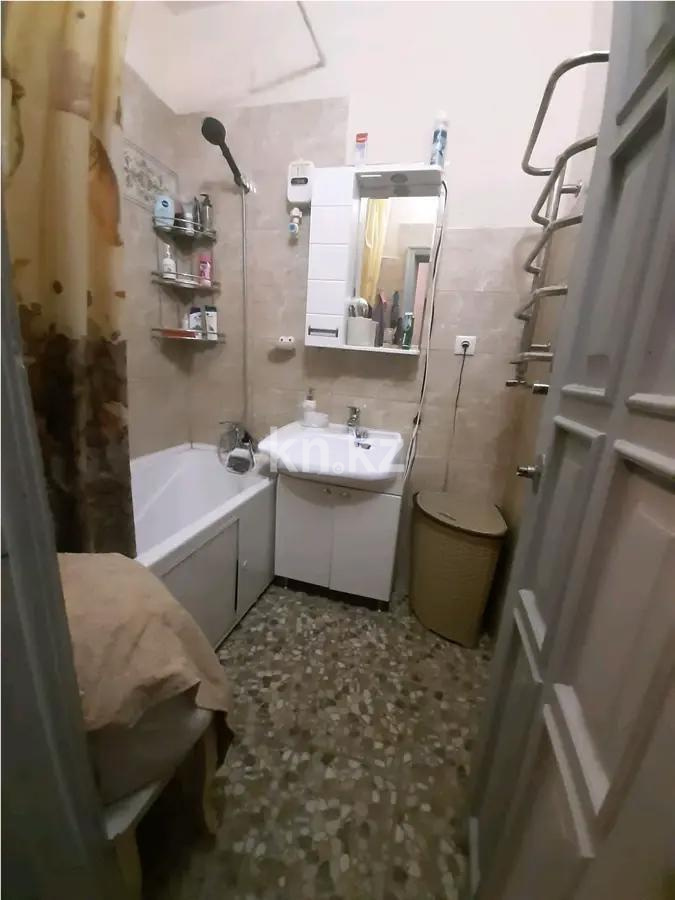 Продажа 2-комнатной квартиры, 64.9 м² в Алматы - фото 8