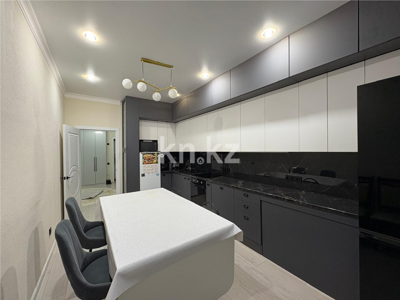 Продажа 3-комнатной квартиры, 102 м², мкр-н Орбита-1 в Караганде - фото 6