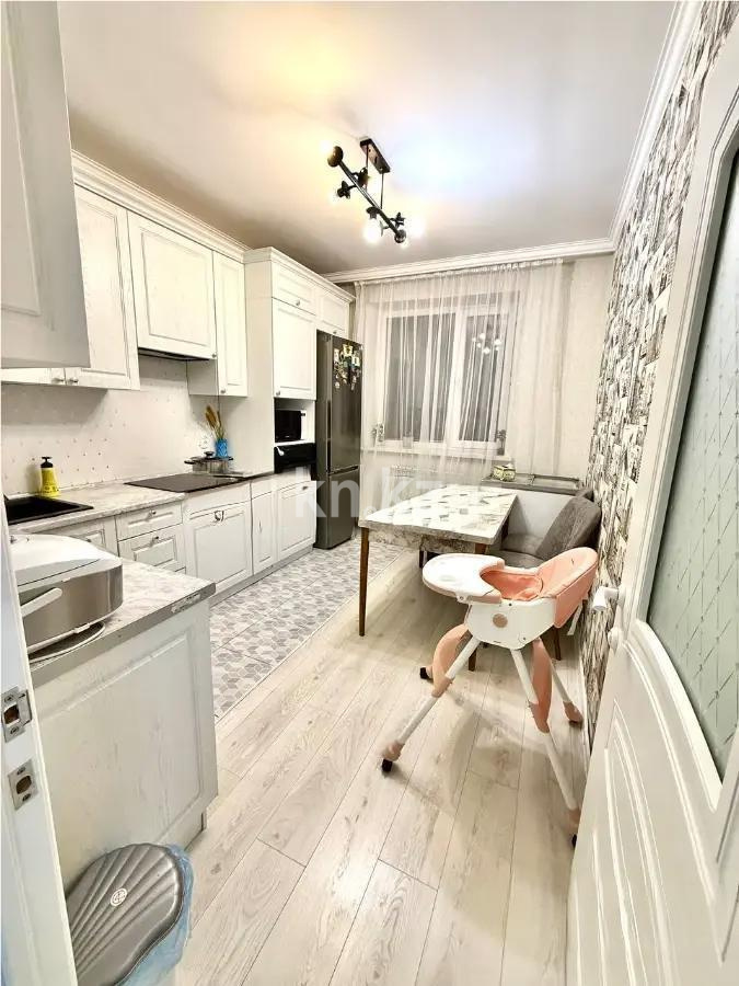 Продажа 2-комнатной квартиры, 63 м², ул. Байтурсынова, дом  39/2 в Астане - фото 3