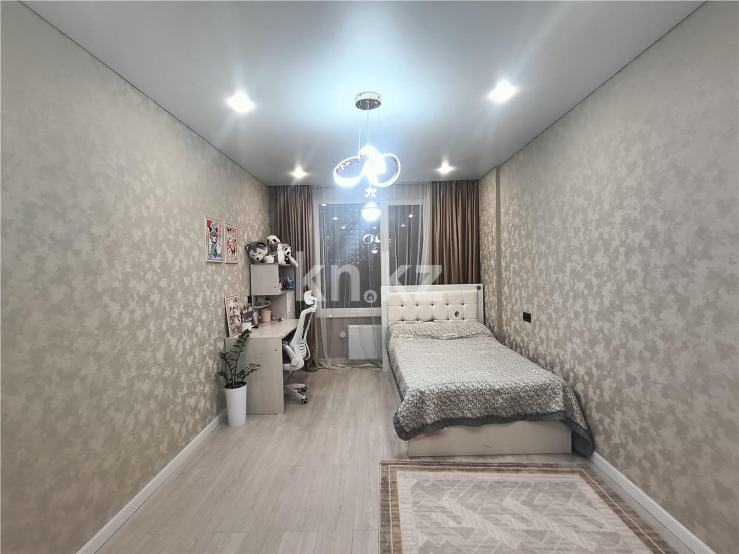 Продажа 4-комнатной квартиры, 117 м², ул. Бектурова в Астане - фото 4