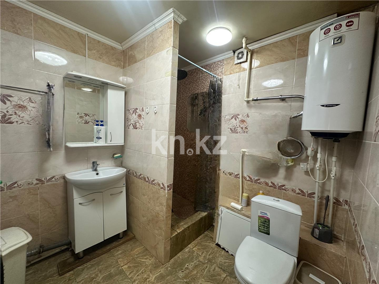 Продажа 4-комнатной квартиры, 64 м², пр. Назарбаева в Караганде - фото 7