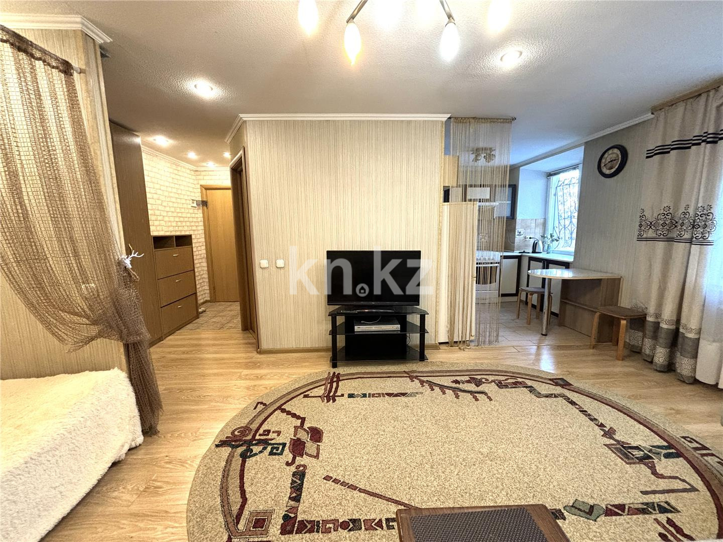 Продажа 1-комнатной квартиры, 31 м², ул. Аманжолова в Караганде - фото 4