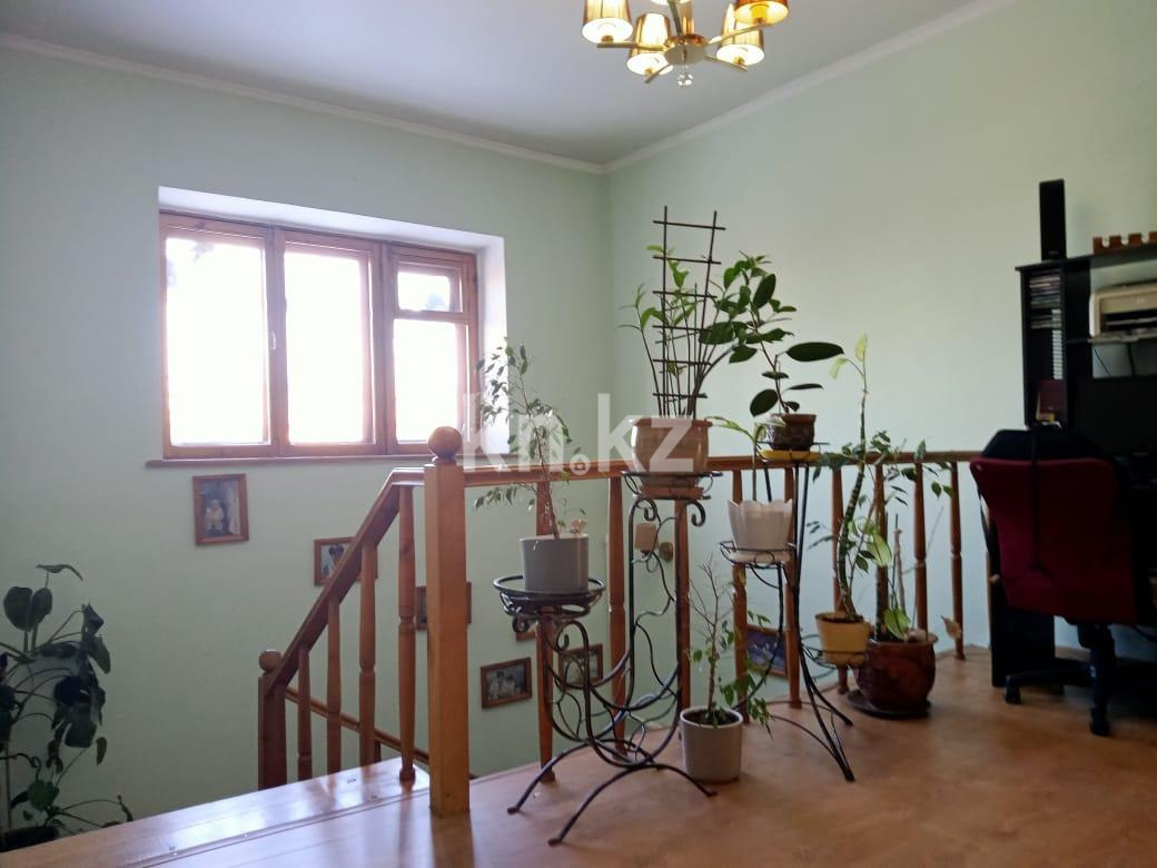 Продажа 5-комнатного дома, 274.6 м², ул. Доскея в Караганде - фото 10