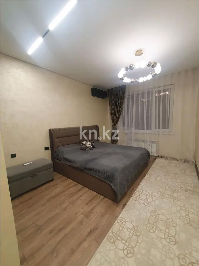 Продажа 4-комнатной квартиры, 107 м², ул. Халиуллина, дом  140/5 в Алматы - фото 2
