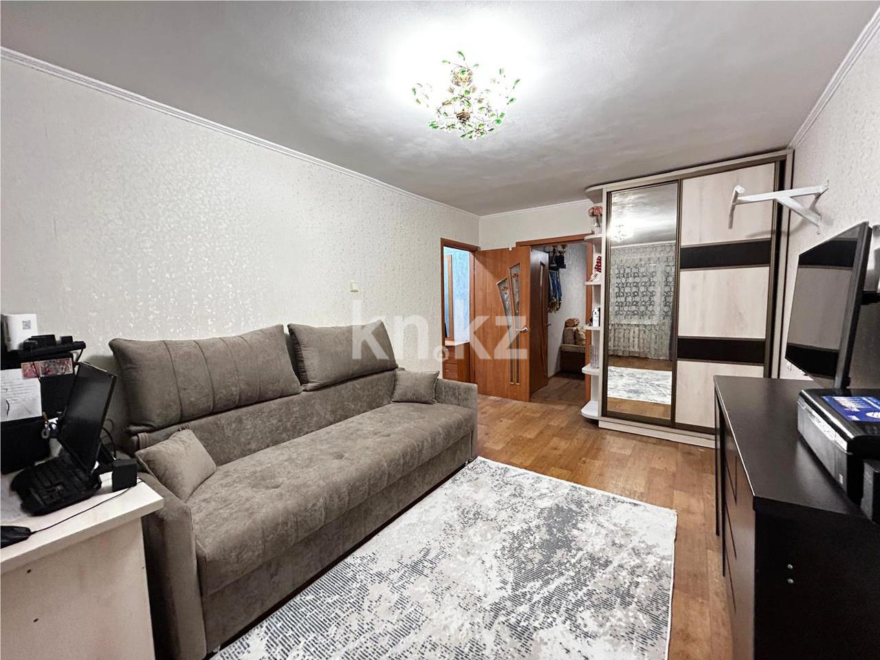 Продажа 2-комнатной квартиры, 44 м², пр. Строителей, дом  23 в Караганде - фото 2