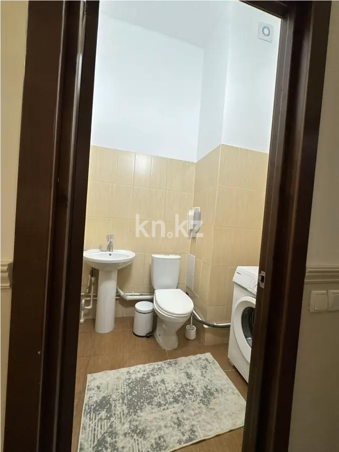Продажа 2-комнатной квартиры, 65 м² в Алматы - фото 4