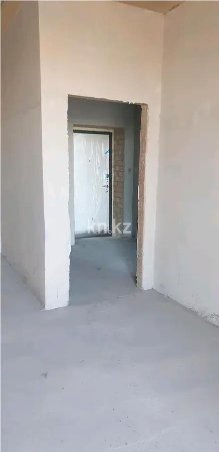 Продажа 1-комнатной квартиры, 40 м², ул. Айтматова, дом  62 в Астане - фото 3