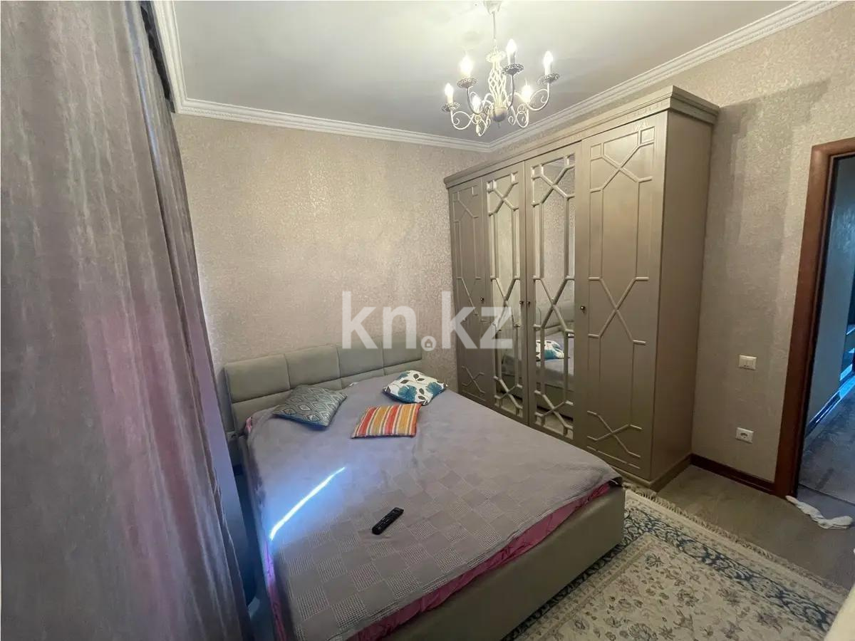 Продажа 3-комнатной квартиры, 76 м², мкр-н Аксай-4, дом  79 в Алматы - фото 2
