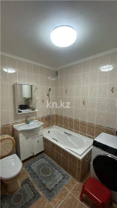 Продажа 4-комнатной квартиры, 76 м², ул. Университетская, дом  17/2 в Караганде - фото 6