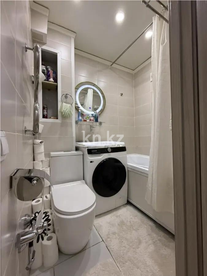 Продажа 3-комнатной квартиры, 60 м², мкр-н 5, дом  19 в Алматы - фото 5