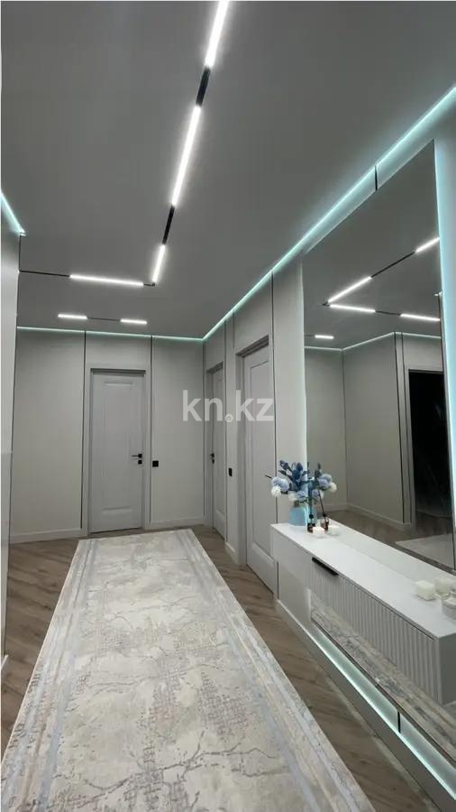 Продажа 3-комнатной квартиры, 102.3 м², ул. Сатпаева, дом  90/52 в Алматы - фото 2
