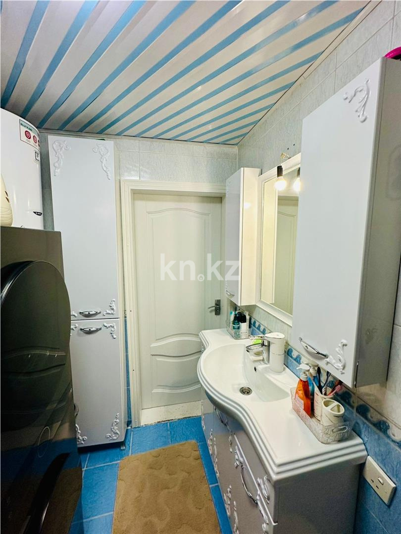 Продажа 3-комнатной квартиры, 64 м² в Караганде - фото 16