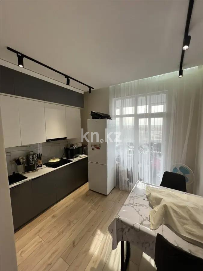 Продажа 1-комнатной квартиры, 42 м², ул. Нажимеденова, дом  54/1 в Астане - фото 2