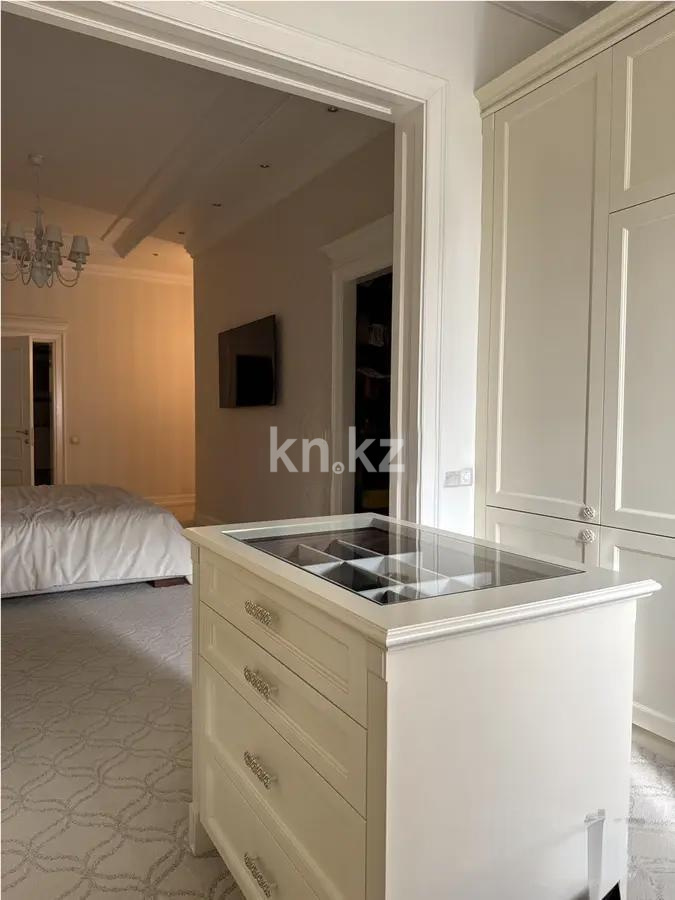 Продажа 5-комнатной квартиры, 288 м², ул. Омаровой, дом  31/1 в Алматы - фото 4