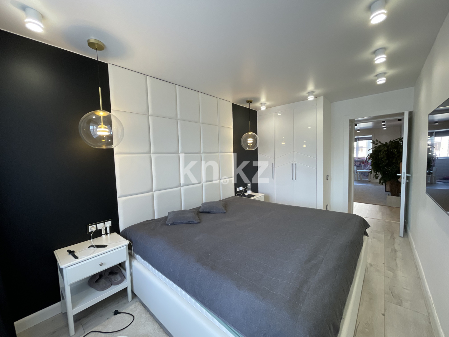 Продажа 3-комнатной квартиры, 80 м² в Усть-Каменогорске - фото 9