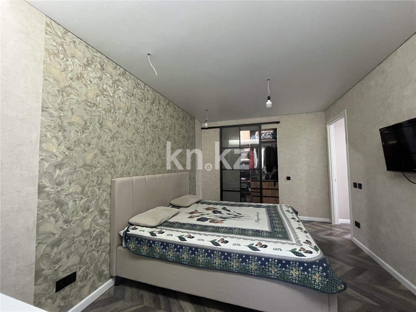 Продажа 4-комнатной квартиры, 110 м², ул. Букетова, дом  60/2 в Караганде - фото 16