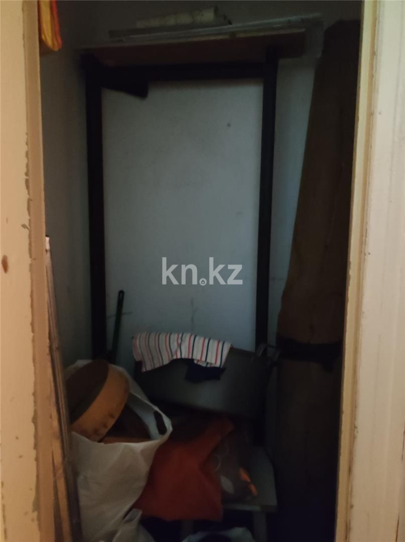 Продажа 3-комнатной квартиры, 56 м², ул. Зелинского в Караганде - фото 12