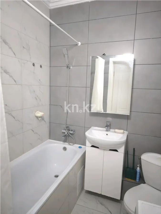 Продажа 1-комнатной квартиры, 38 м², ул. Нажимеденова, дом  27 в Астане - фото 3