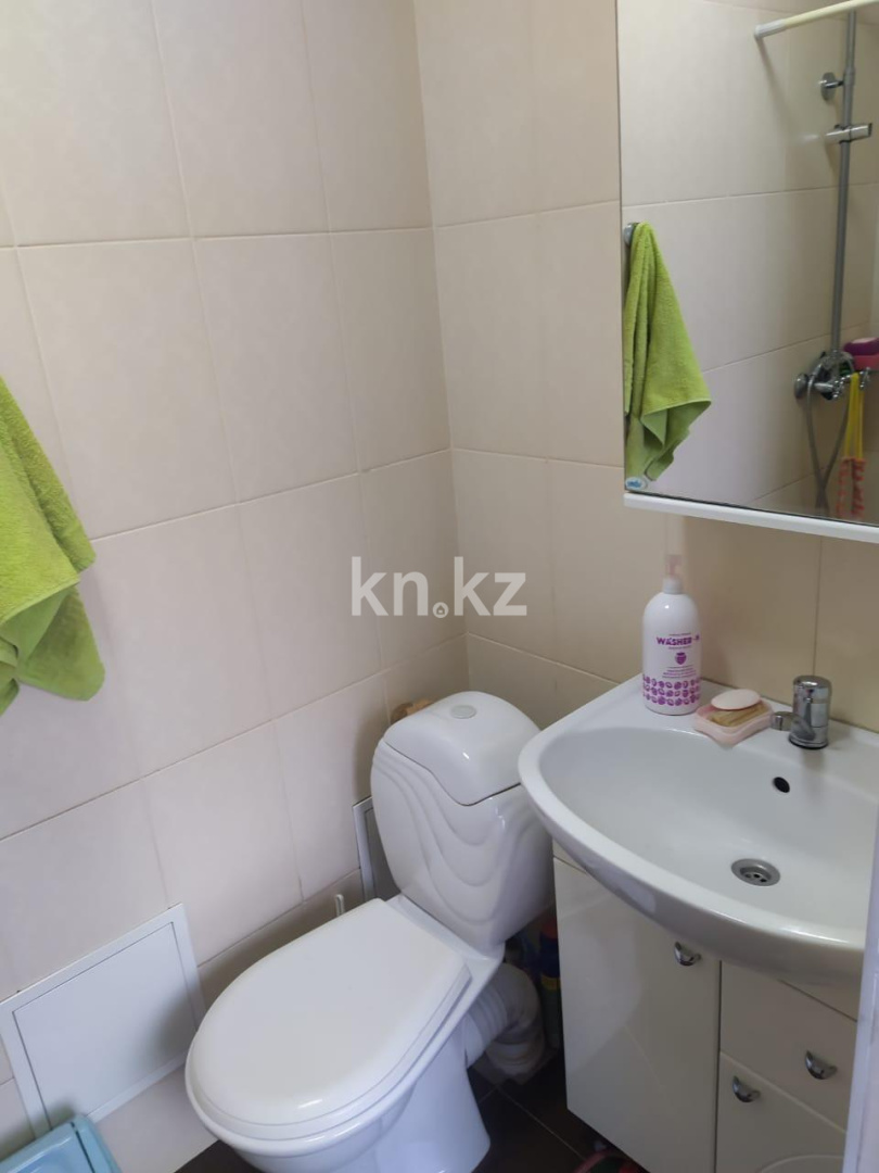 Продажа 4-комнатного дома, 80 м², ул. Бадина в Караганде - фото 11