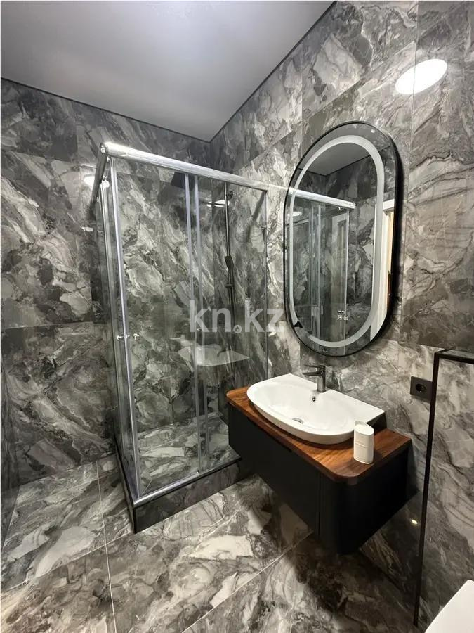 Продажа 2-комнатной квартиры, 41 м², пр. Тауелсыздык в Астане - фото 4