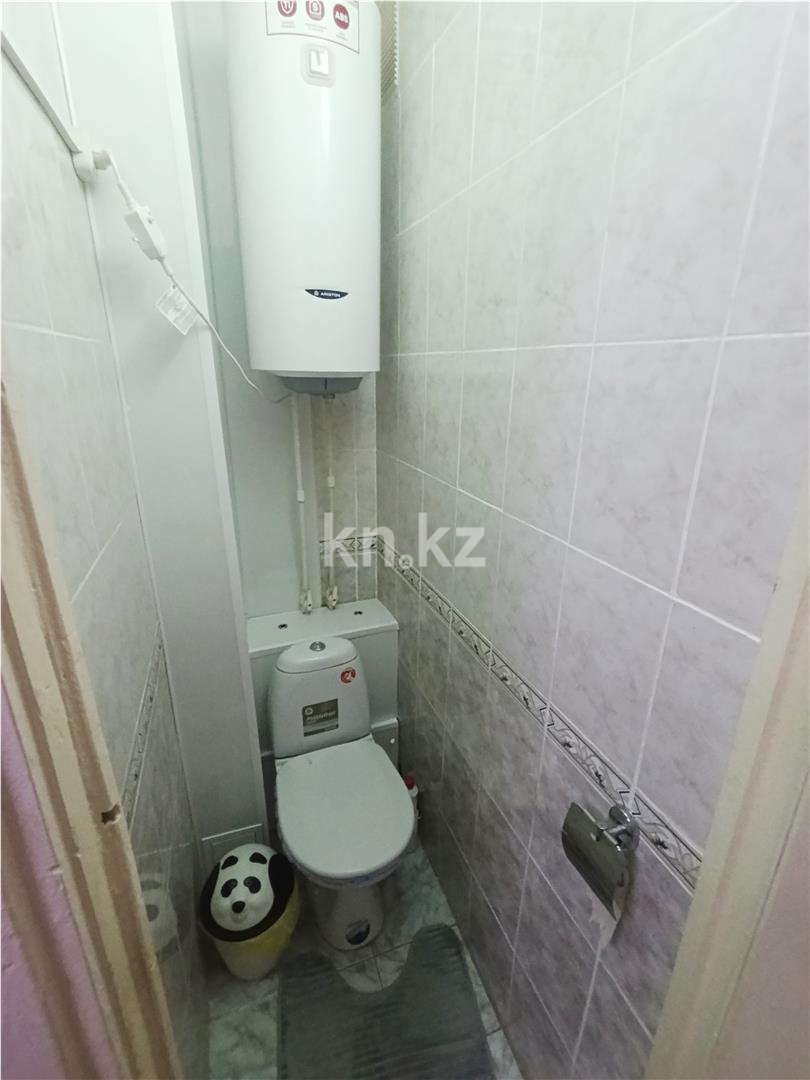 Продажа 3-комнатной квартиры, 62 м², мкр-н 19 в Караганде - фото 13