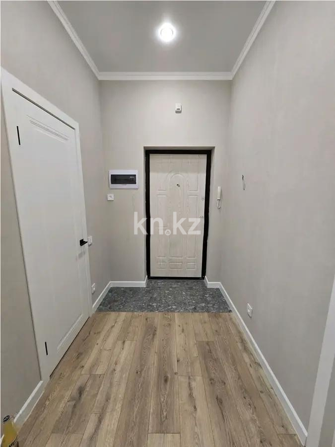 Продажа 3-комнатной квартиры, 68 м², ул. Дюсембекова, дом  44/2 в Караганде - фото 6