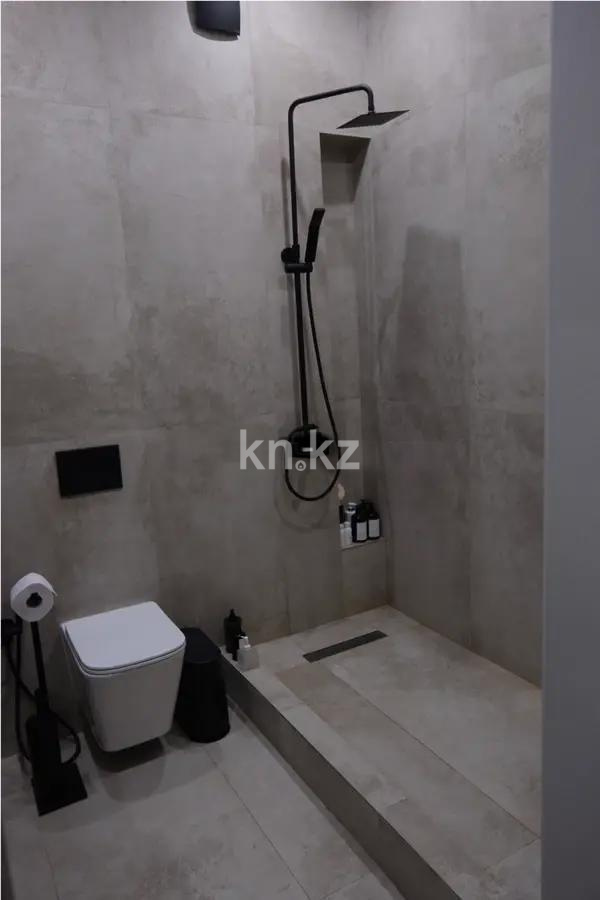 Продажа 2-комнатной квартиры, 43 м², ул. Орынбор, дом  13 в Астане - фото 2