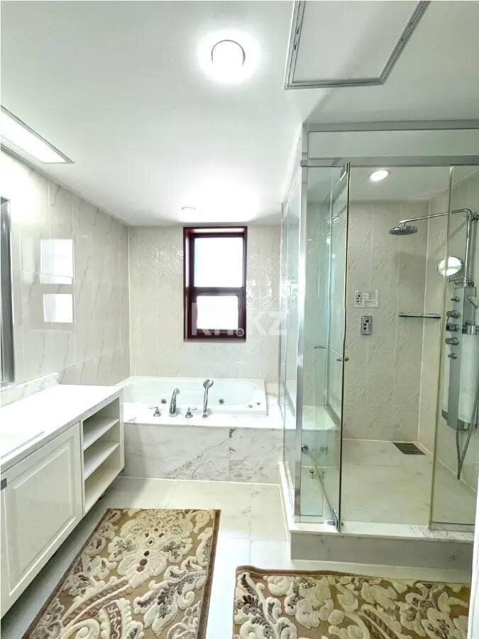 Продажа 5-комнатной квартиры, 212 м² в Астане - фото 7