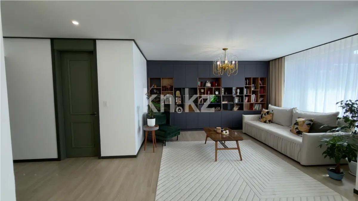 Продажа 4-комнатной квартиры, 165.2 м² в Астане - фото 2