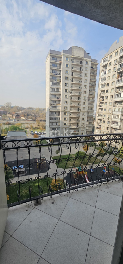 Продажа 2-комнатной квартиры, 65 м², ул. Толе би в Алматы