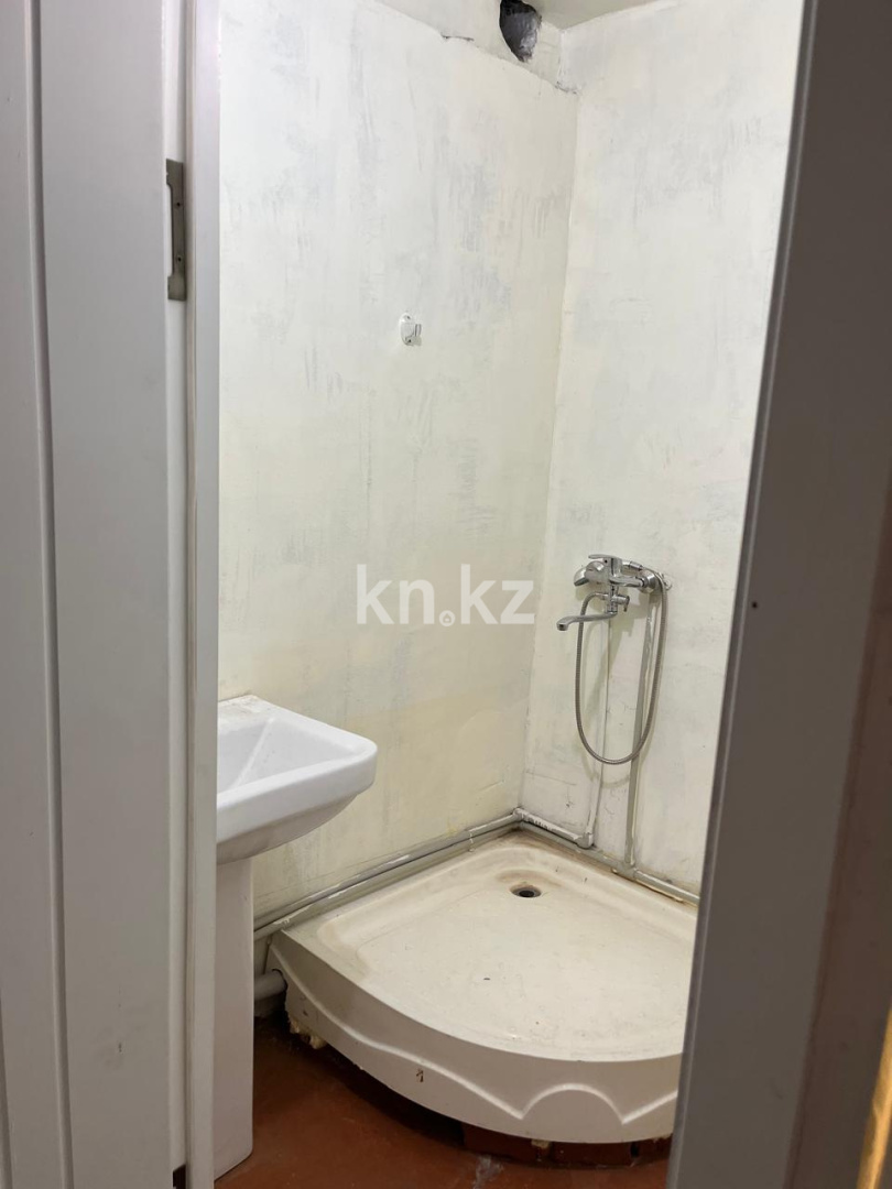 Продажа 2-комнатной квартиры, 53 м², мкр-н 12-й, дом  225б в Шымкенте - фото 8