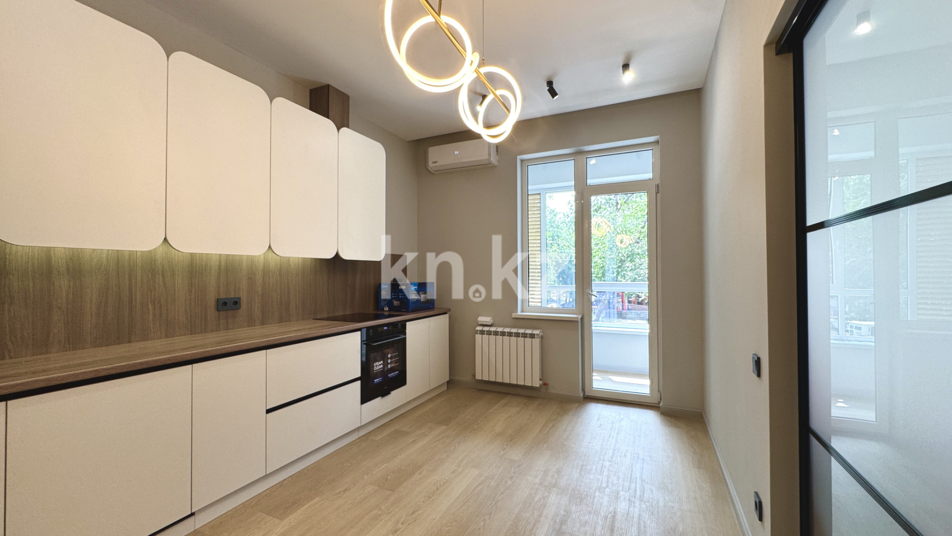 Продажа 2-комнатной квартиры, 72.5 м², Сейфуллина в Алматы - фото 7