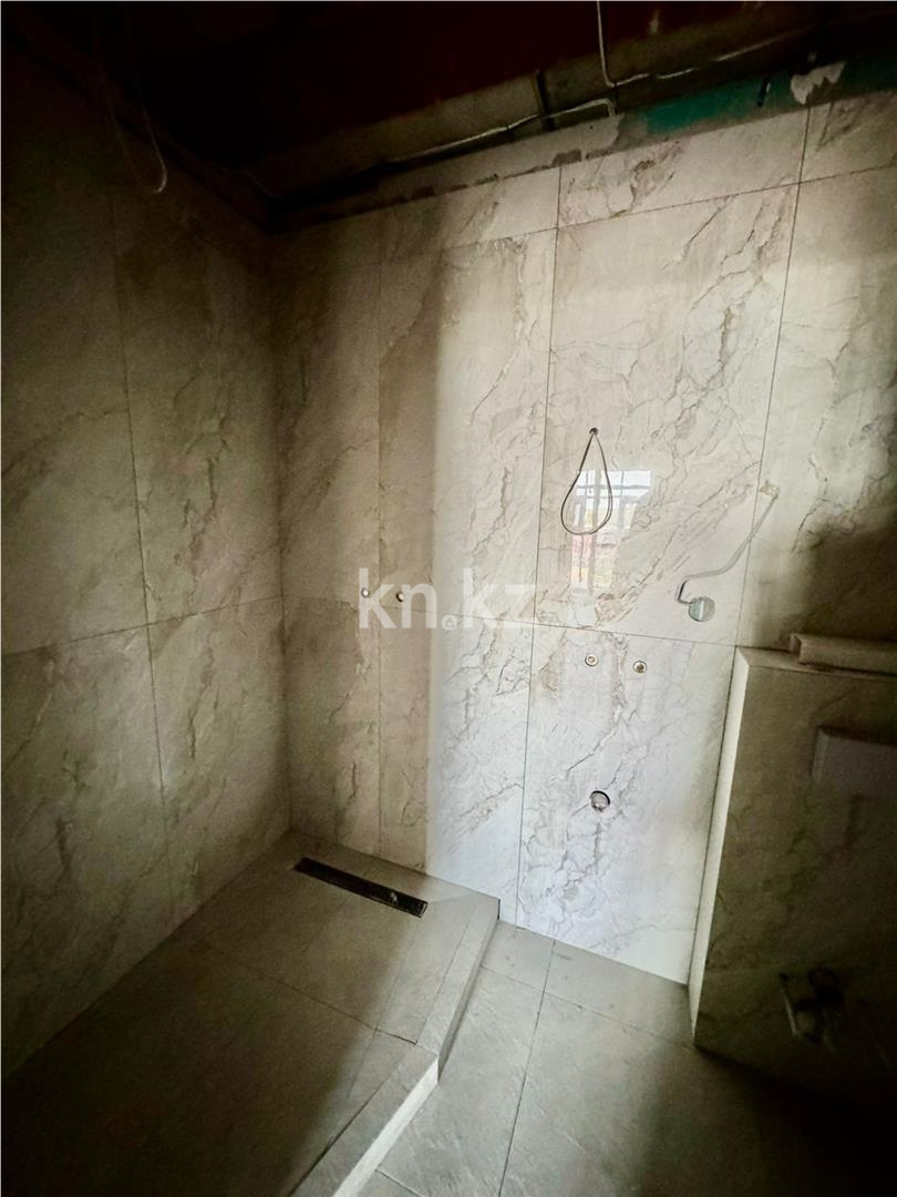 Продажа 4-комнатной квартиры, 107 м², ул. Ботаническая, дом  12/5 в Караганде - фото 9