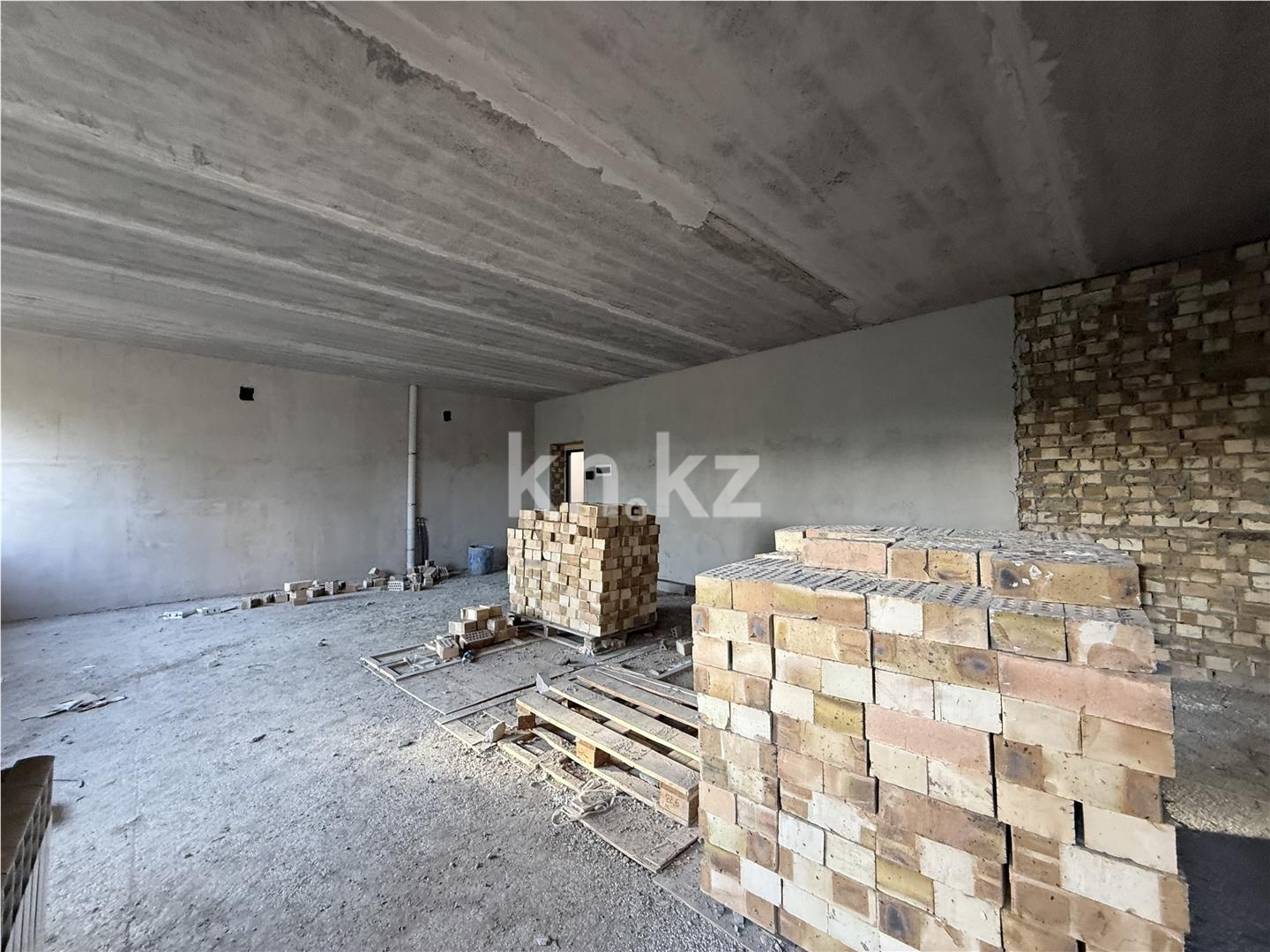 Продажа 2-комнатной квартиры, 61 м² в Караганде - фото 3