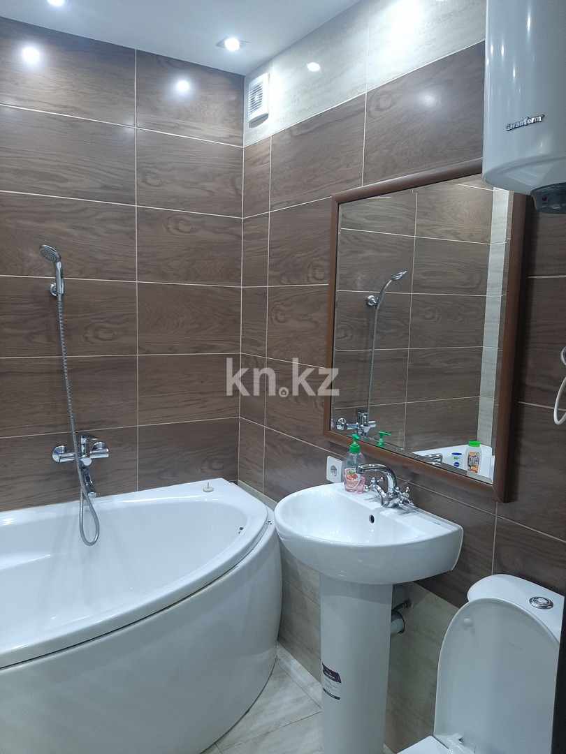 Аренда 1-комнатной квартиры посуточно, 32 м², пр. Н. Абдирова, дом  44/1 в Караганде - фото 7