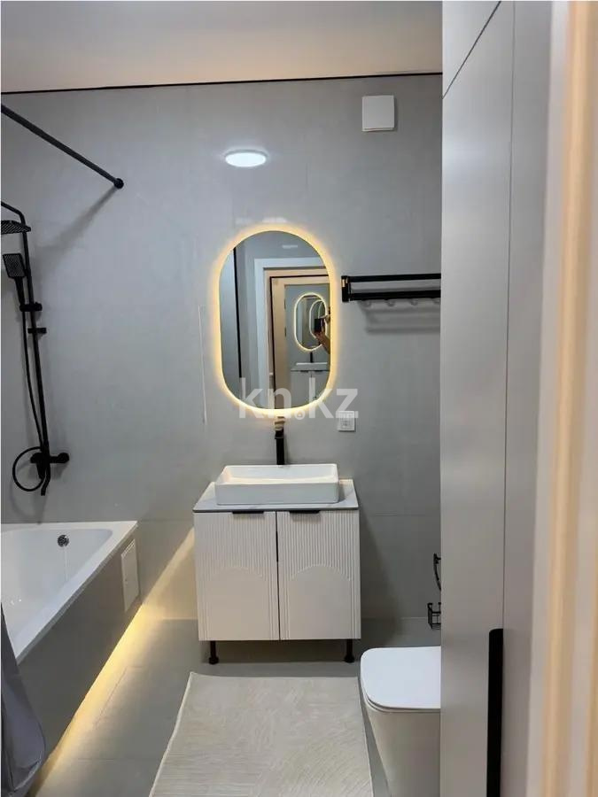Продажа 2-комнатной квартиры, 52.7 м² в Алматы - фото 4