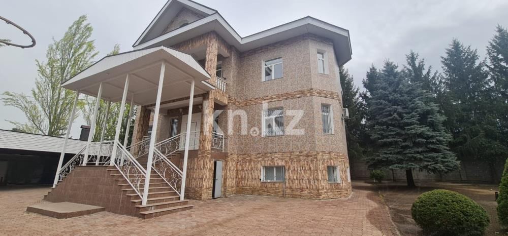 Аренда 6-комнатного дома, 550 м², ул. Иванилова в Алматы