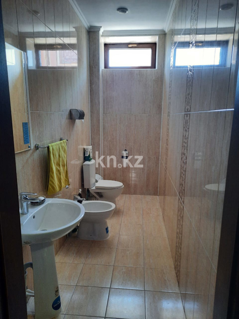 Продажа 7-комнатного дома, 410 м², ул. Сералина, дом  33 в Алматы - фото 29
