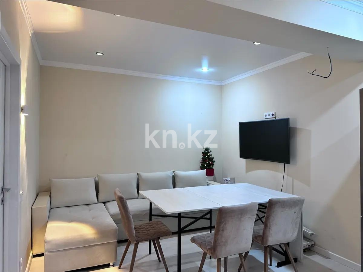 Продажа 4-комнатной квартиры, 70 м², ул. Муратбаева, дом  14 в Алматы