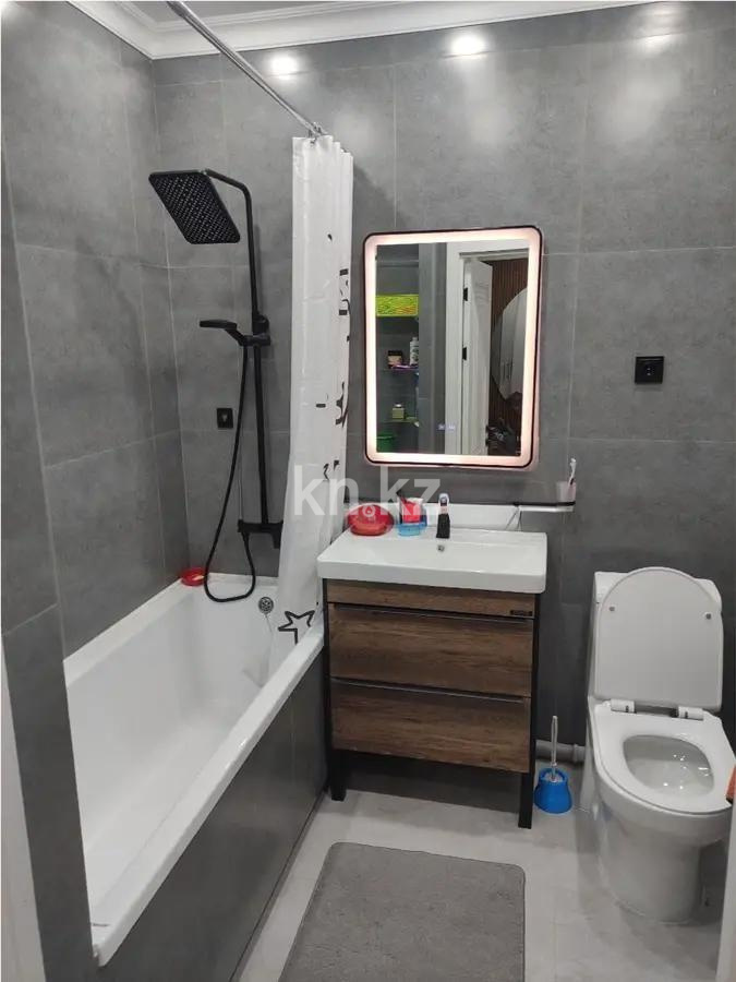 Продажа 2-комнатной квартиры, 70 м² в Алматы - фото 4