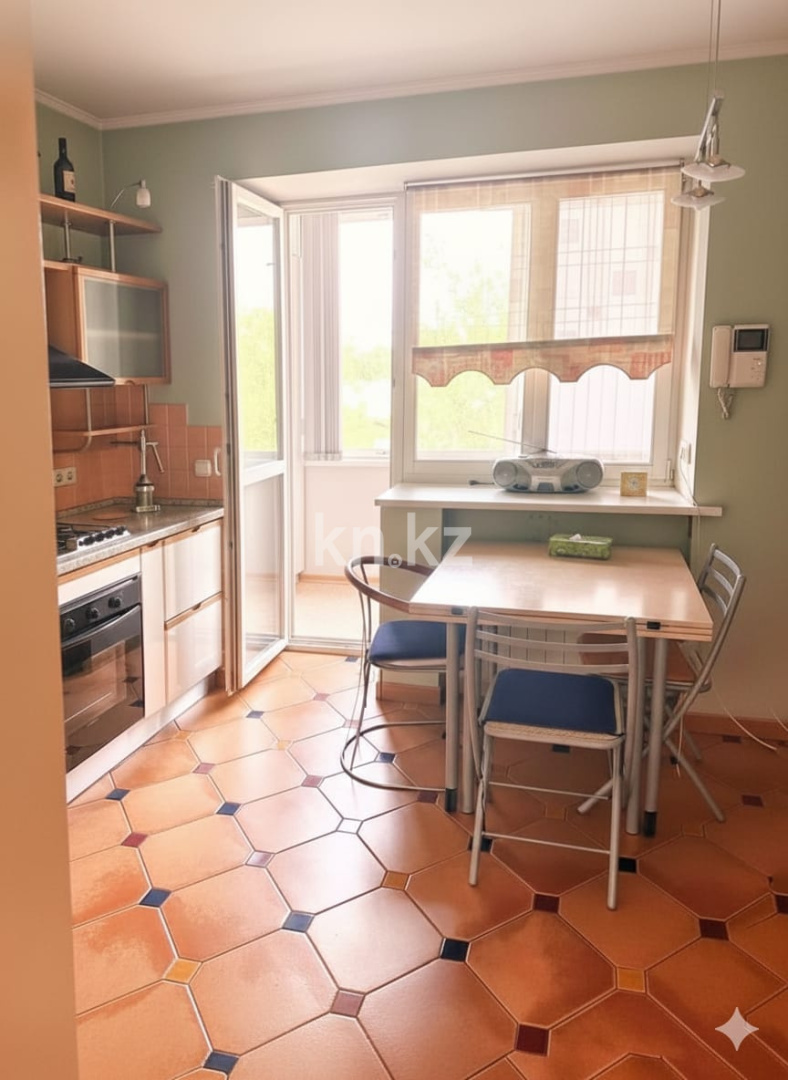 Продажа 2-комнатной квартиры, 92.7 м² в Алматы - фото 3