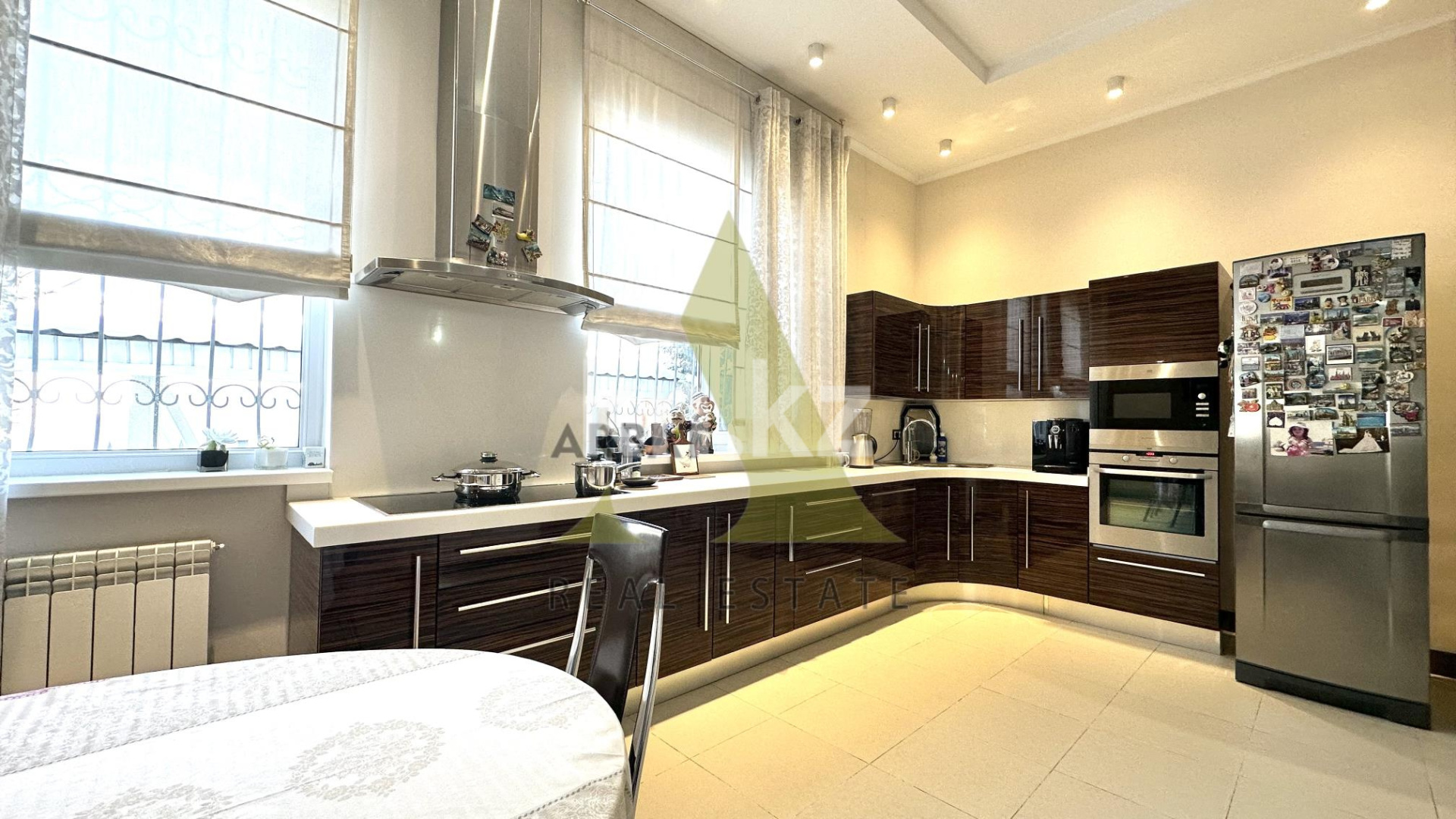 Продажа 5-комнатного дома, 197 м², ул. Сабденова в Алматы - фото 10