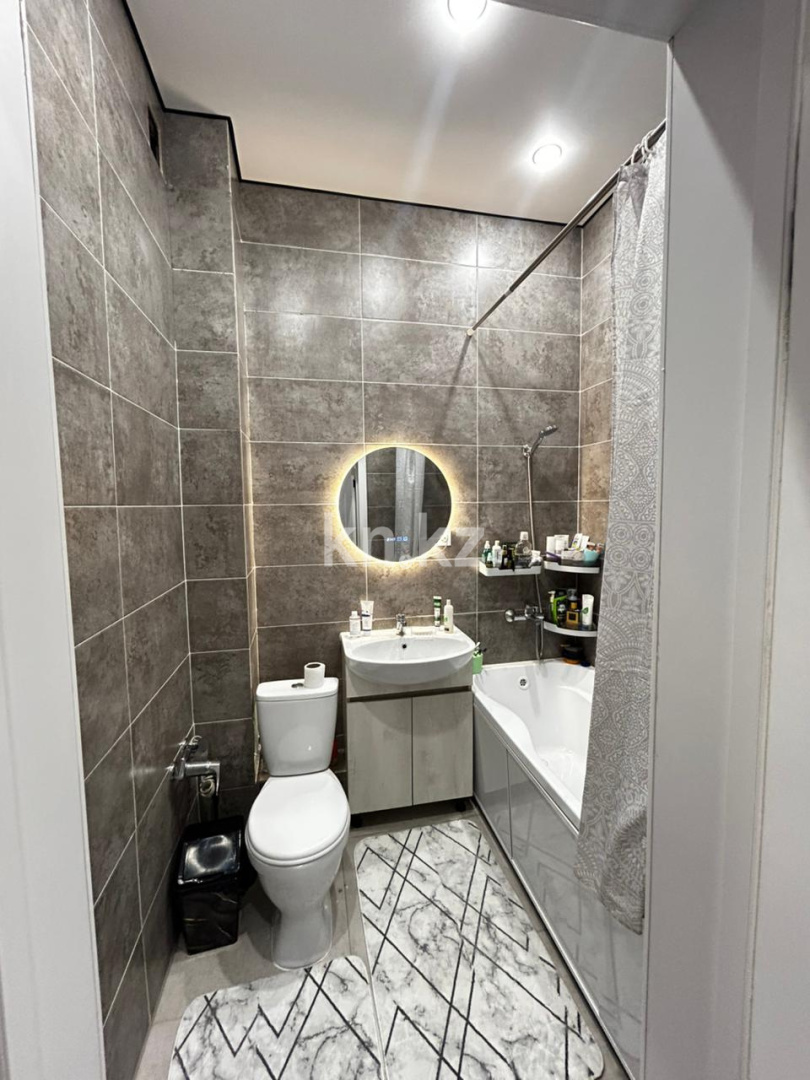 Продажа 2-комнатной квартиры, 61 м² в Караганде - фото 9