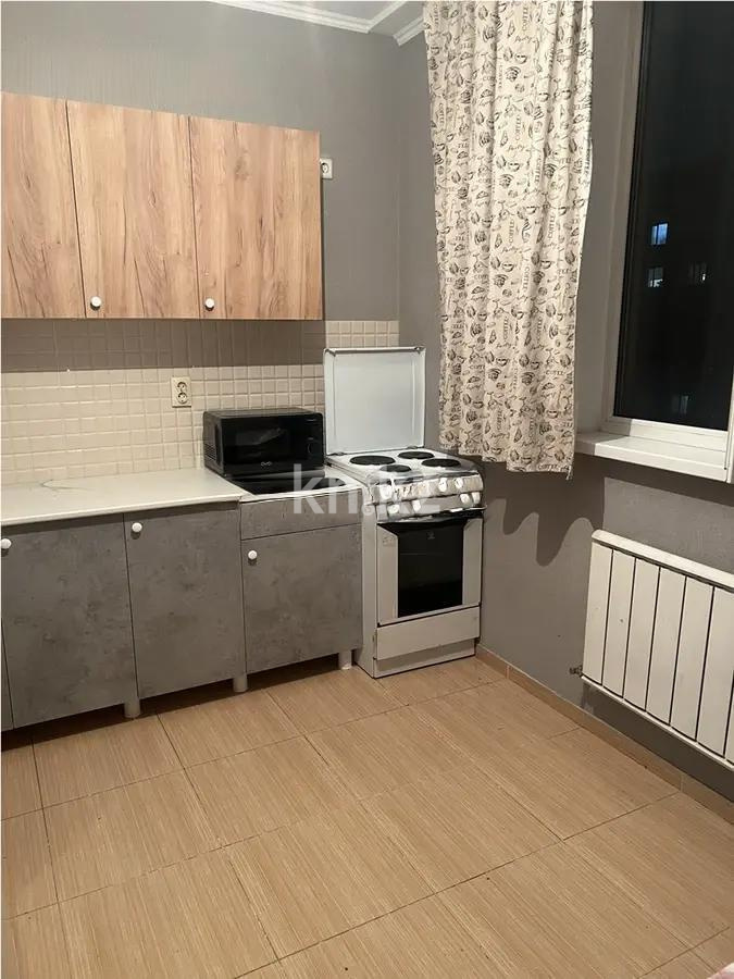 Продажа 1-комнатной квартиры, 37 м², ул. Байтерекова, дом  49а в Алматы - фото 4
