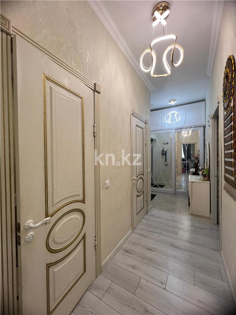 Продажа 2-комнатной квартиры, 53 м², пр. Шахтеров, дом  52б в Караганде - фото 12