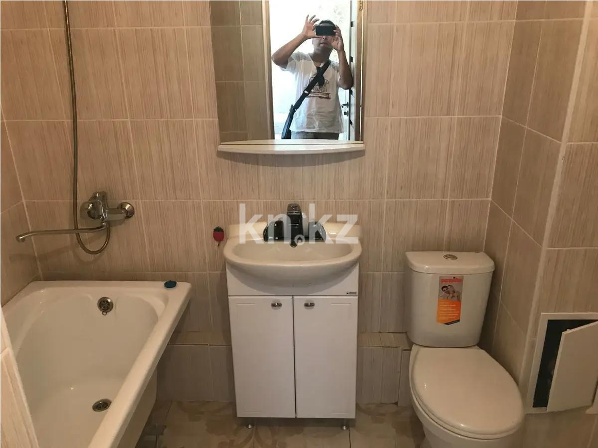 Продажа 1-комнатной квартиры, 41 м², ул. Азербаева, дом  6/5 в Астане - фото 3