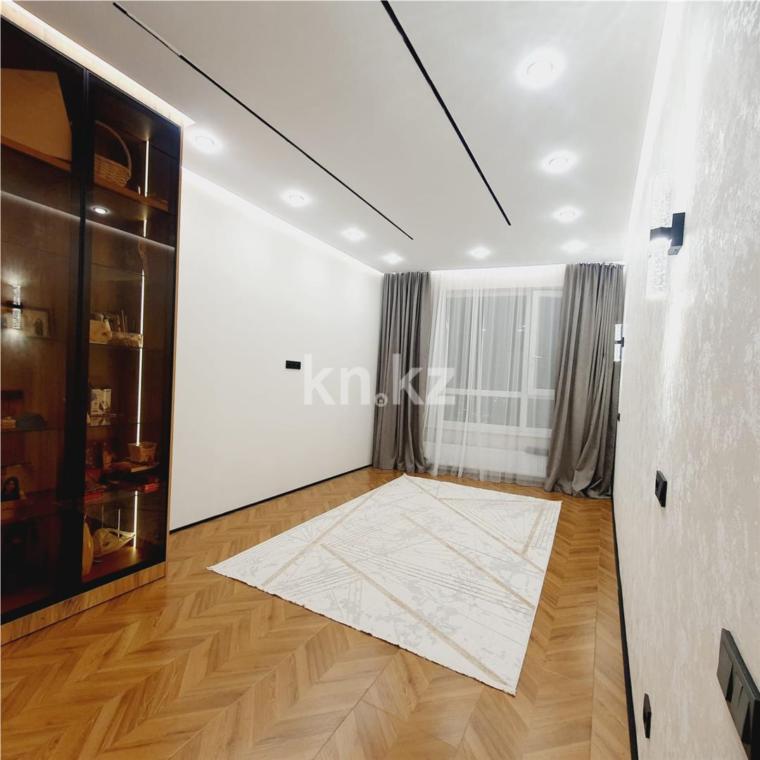 Продажа 2-комнатной квартиры, 65 м² в Астане - фото 4